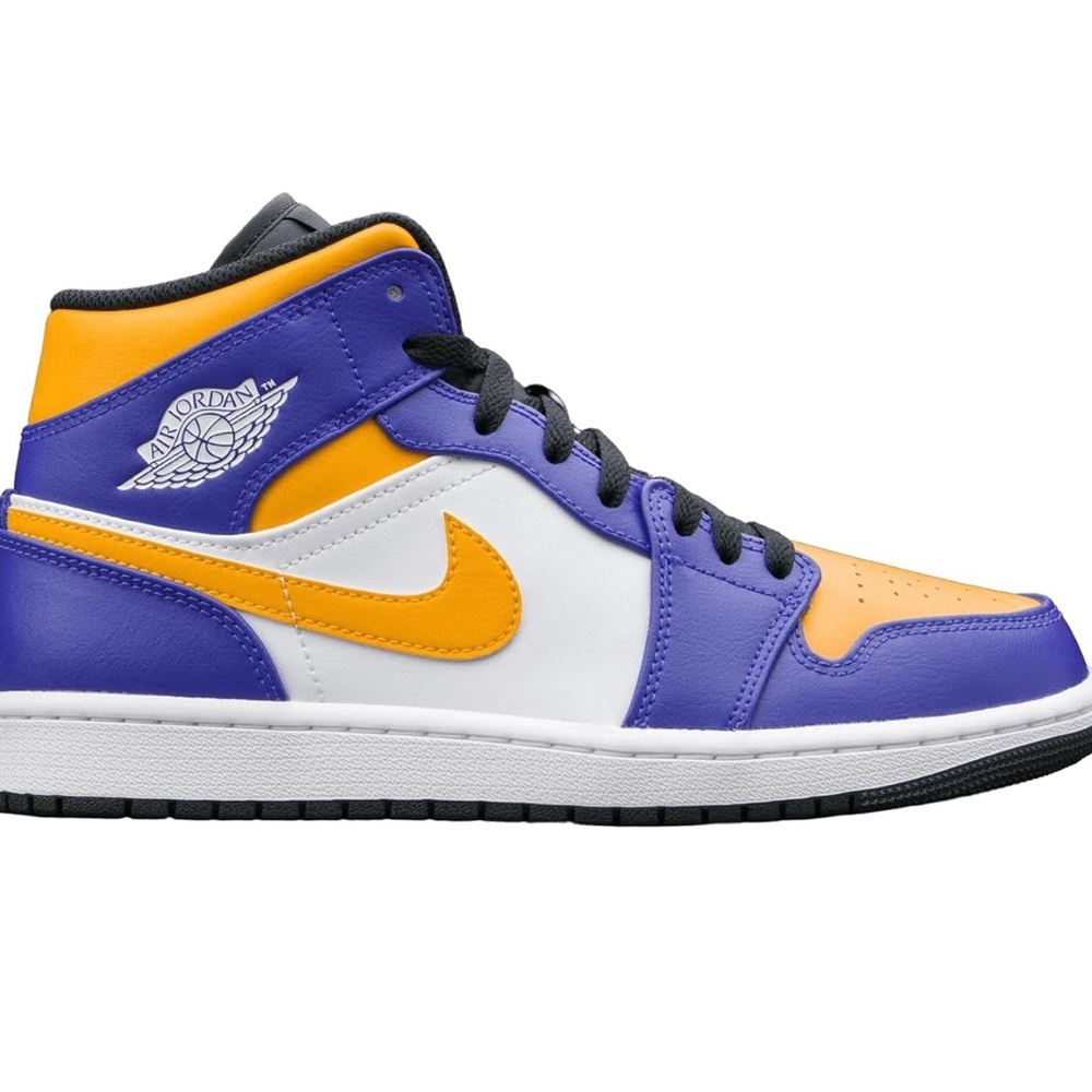 Jordan Air 1 Mid
DQ8426 517 Lakers